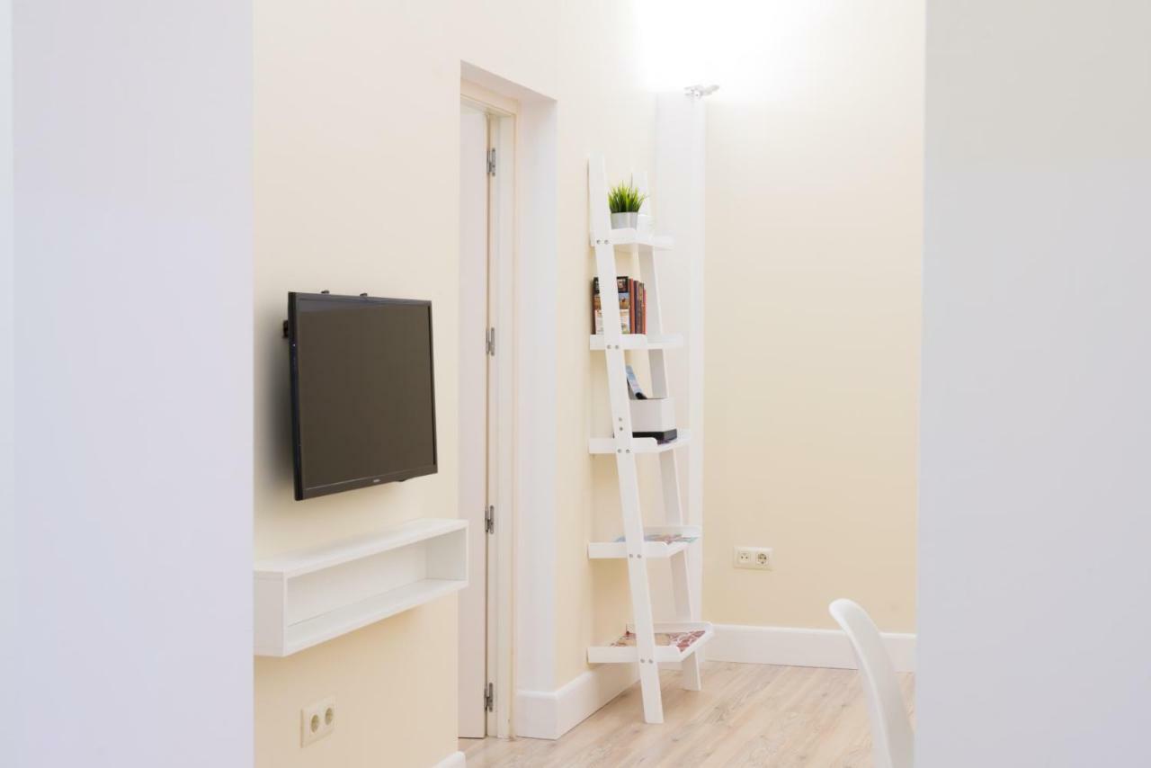Adama Apartamento Turistico กาเซเรส ภายนอก รูปภาพ
